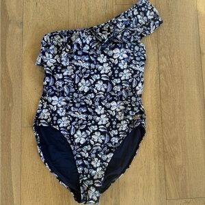 Vineyard Vines Hibiscus Floral Ruffle One-Shoulder One-Piece Small